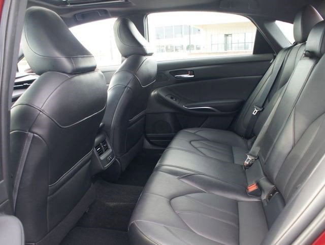 2019 Toyota Avalon XLE