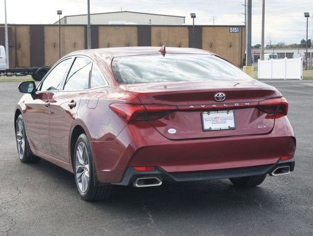 2019 Toyota Avalon XLE