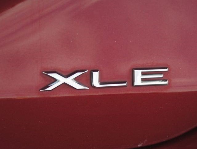 2019 Toyota Avalon XLE