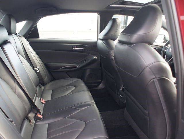 2019 Toyota Avalon XLE
