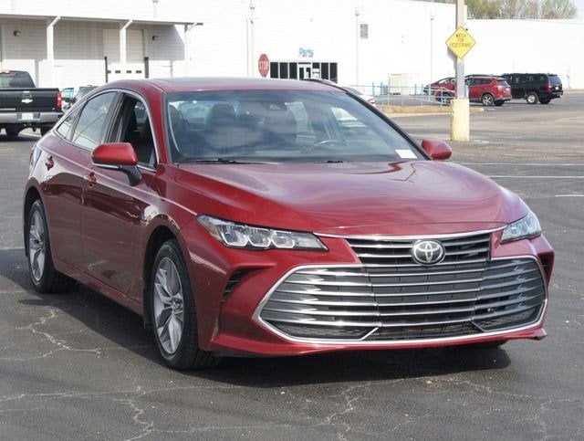 2019 Toyota Avalon XLE