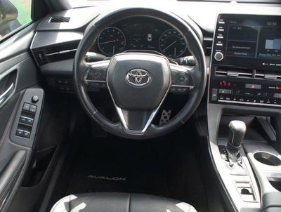 2019 Toyota Avalon XSE