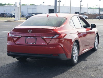 2025 Toyota Camry LE