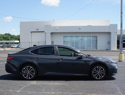 2025 Toyota Camry XLE