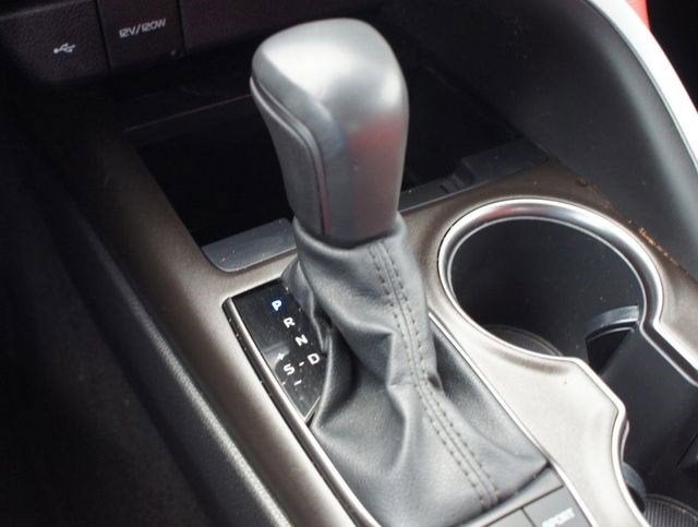 2022 Toyota Camry Hybrid XSE