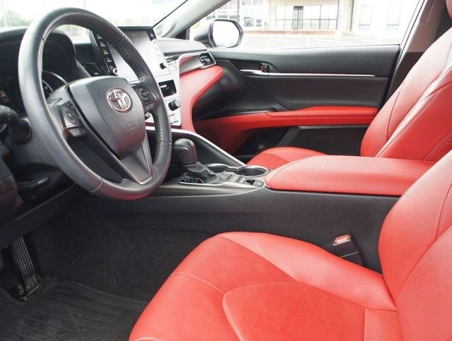 2022 Toyota Camry Hybrid XSE