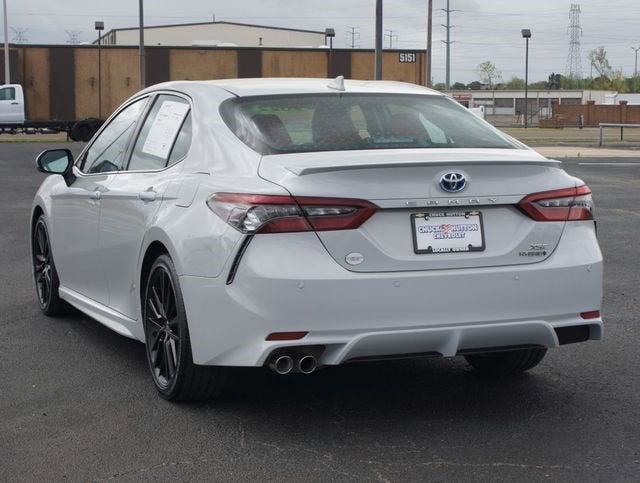 2022 Toyota Camry Hybrid XSE