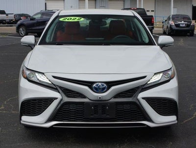 2022 Toyota Camry Hybrid XSE