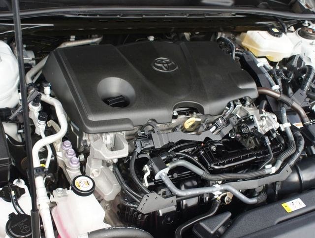 2022 Toyota Camry Hybrid XSE