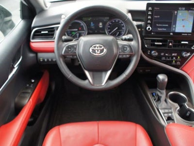 2022 Toyota Camry Hybrid XSE