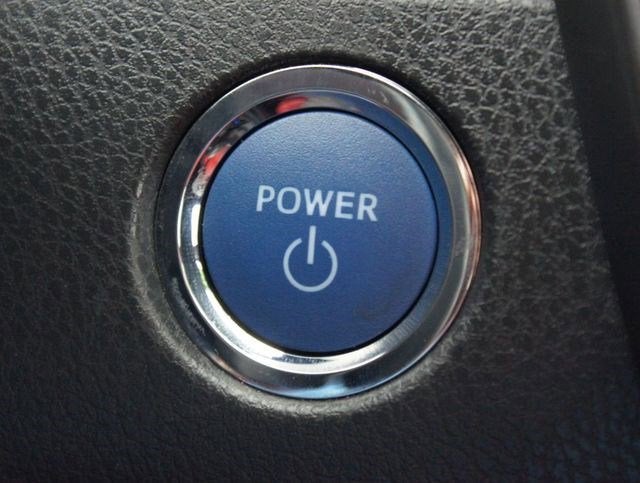 2022 Toyota Camry Hybrid XSE