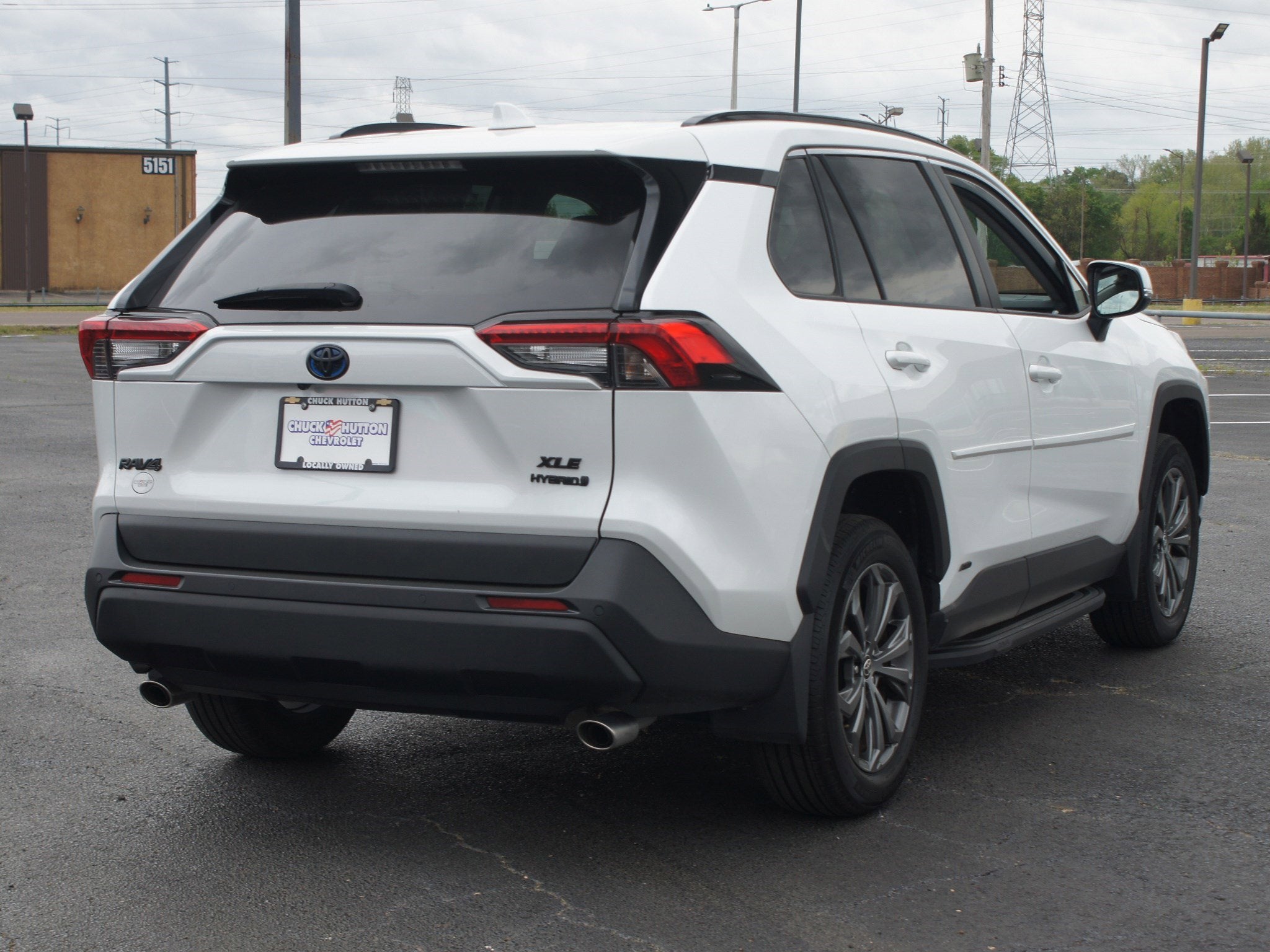 2023 Toyota RAV4 Hybrid XLE Premium