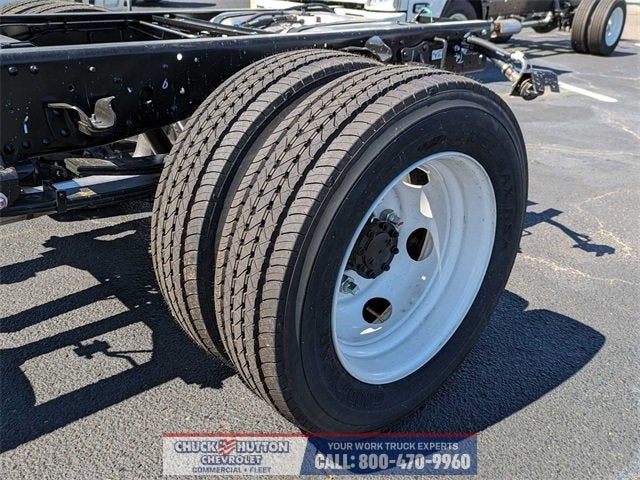 2024 Chevrolet Low Cab Forward 4500 1WT