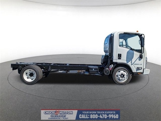 2024 Chevrolet Low Cab Forward 4500 1WT