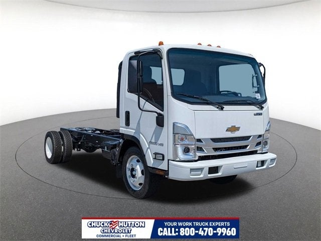 2024 Chevrolet Low Cab Forward 4500 1WT