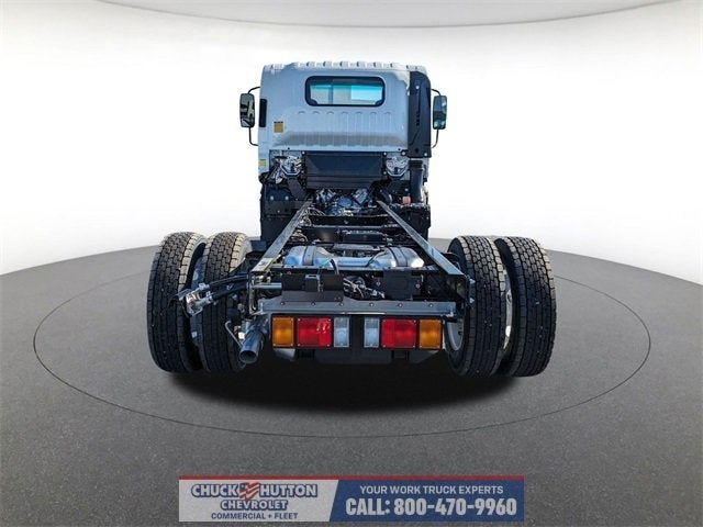 2024 Chevrolet Low Cab Forward 4500 NA
