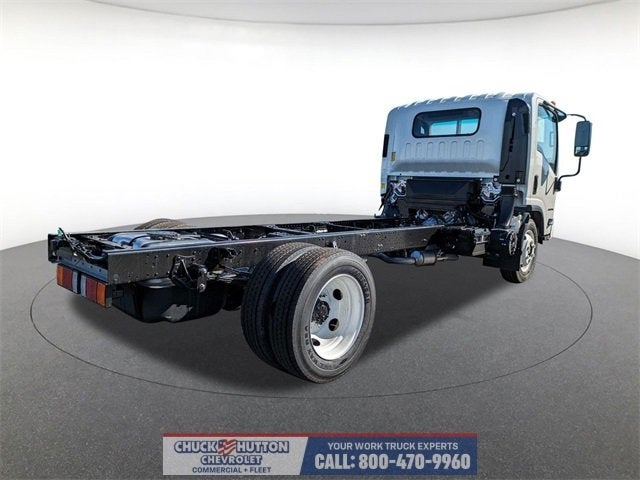 2024 Chevrolet Low Cab Forward 4500 1WT