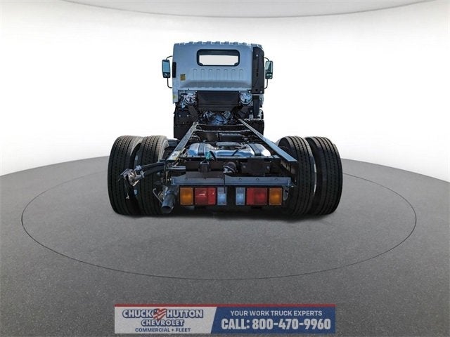 2024 Chevrolet Low Cab Forward 4500 1WT
