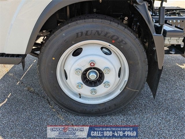 2024 Chevrolet Low Cab Forward 4500 1WT
