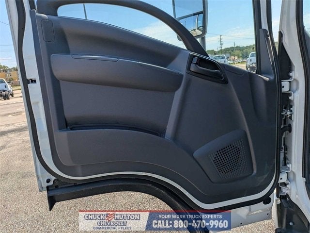 2024 Chevrolet Low Cab Forward 4500 1WT