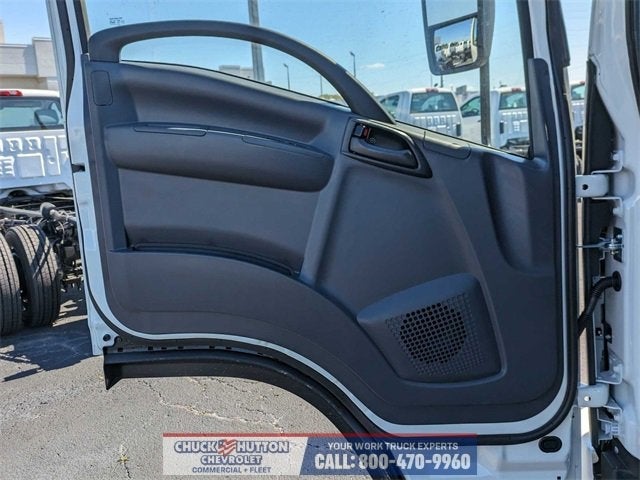 2024 Chevrolet Low Cab Forward 4500 1WT