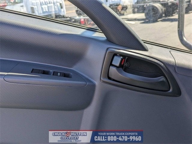 2024 Chevrolet Low Cab Forward 4500 1WT