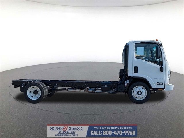 2025 Chevrolet Low Cab Forward 5500 XG NA
