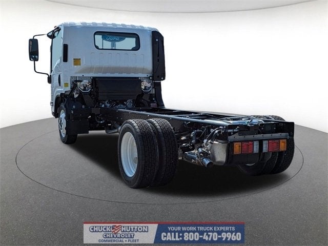 2025 Chevrolet Low Cab Forward 5500 XG NA