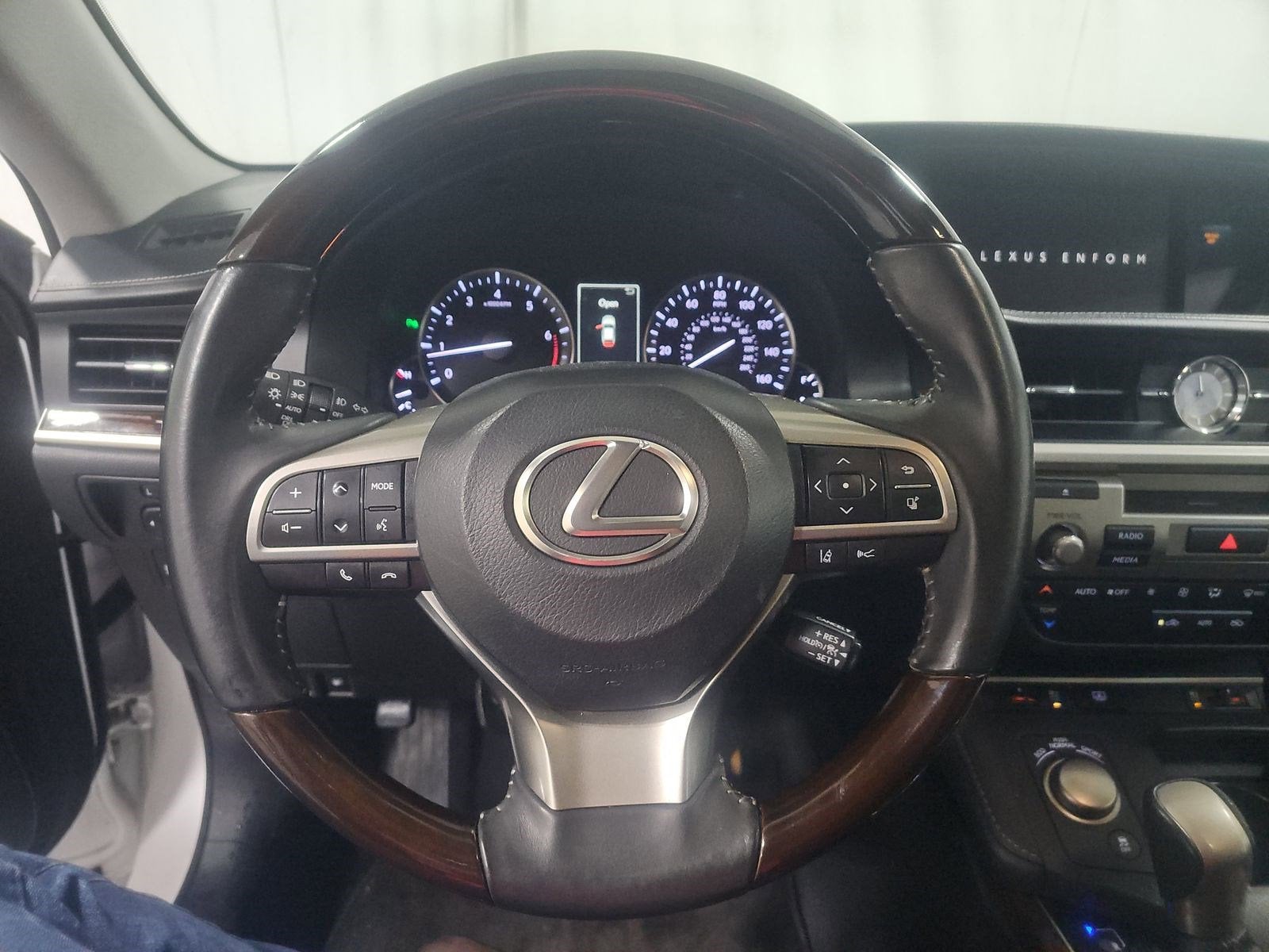 2016 Lexus ES 350 Base