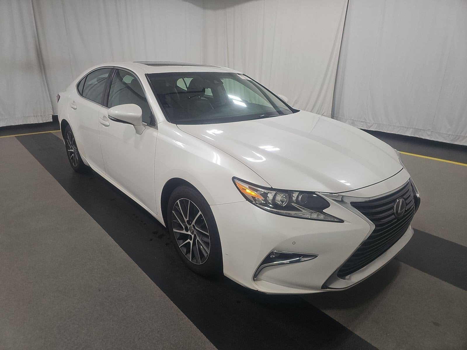 2016 Lexus ES 350 Base