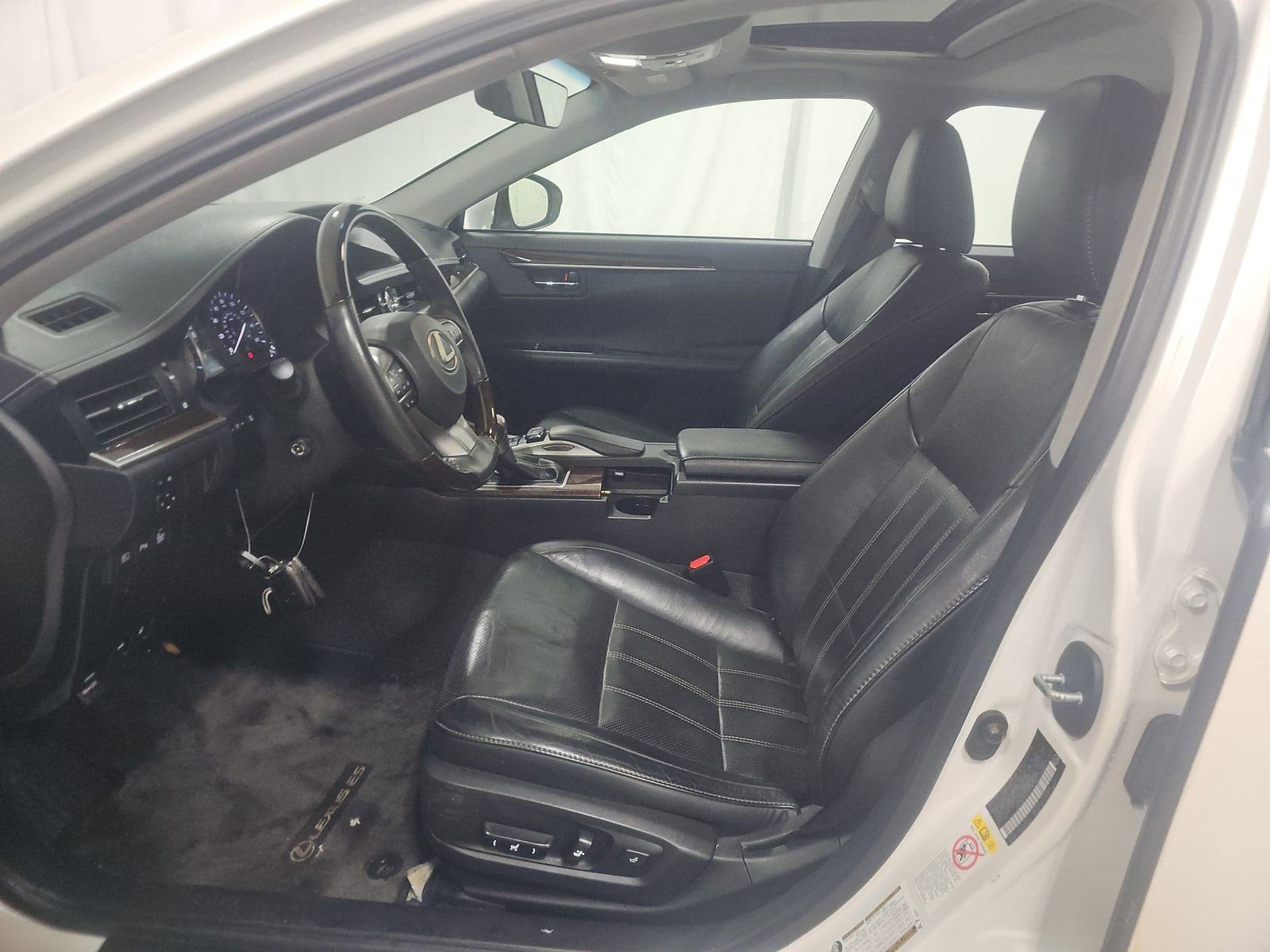 2016 Lexus ES 350 Base