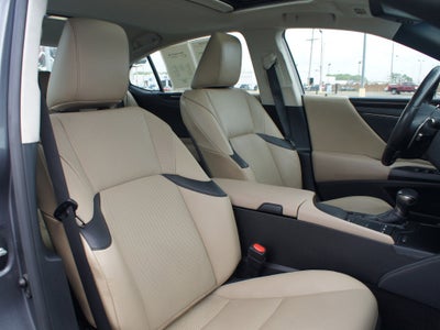 2021 Lexus ES ES 250