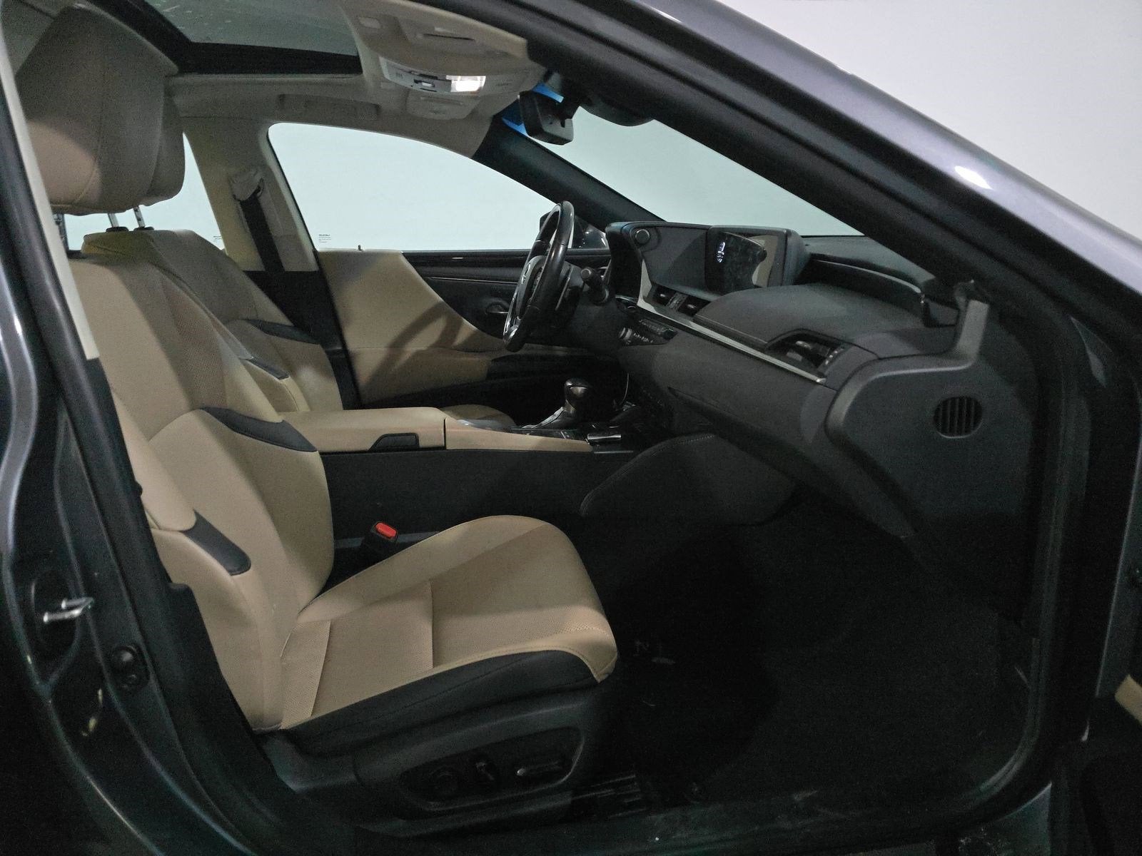 2021 Lexus ES ES 250