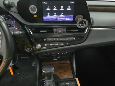 2022 Lexus ES ES 300h Luxury