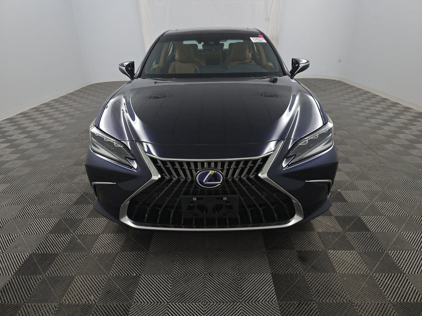 2022 Lexus ES ES 300h Luxury