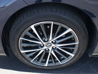 2022 Lexus ES ES 300h Luxury