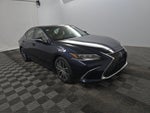 2022 Lexus ES ES 300h Luxury