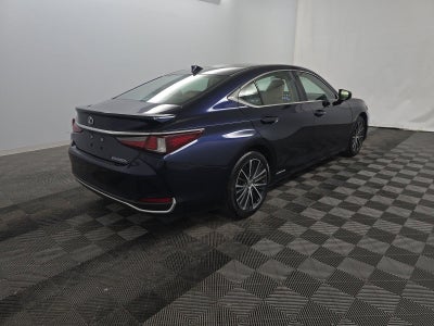 2022 Lexus ES ES 300h Luxury