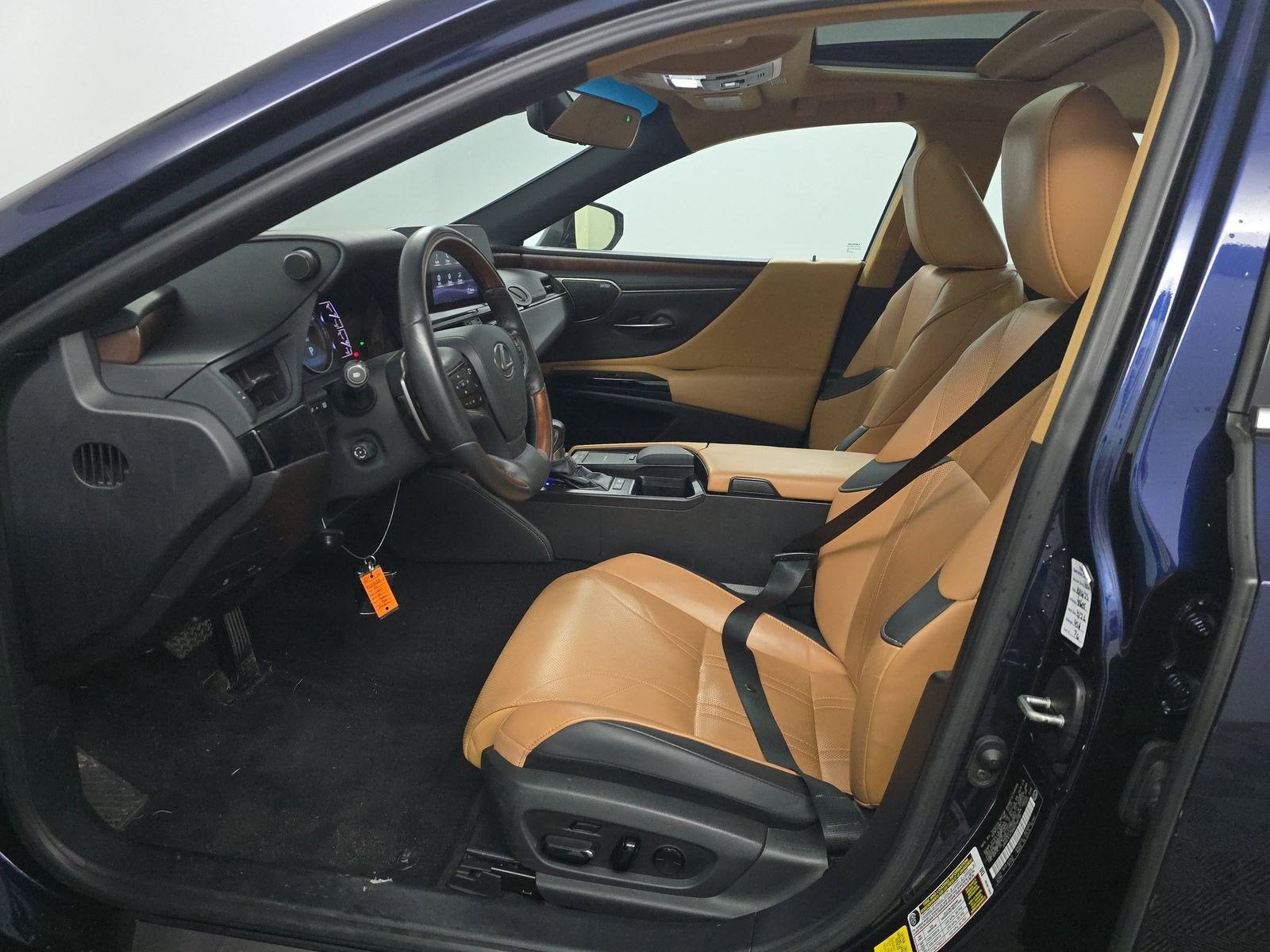 2022 Lexus ES ES 300h Luxury