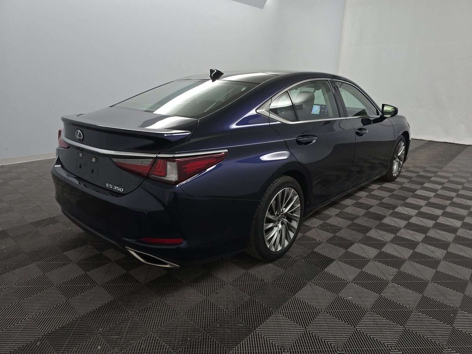 2022 Lexus ES ES 350 Ultra Luxury