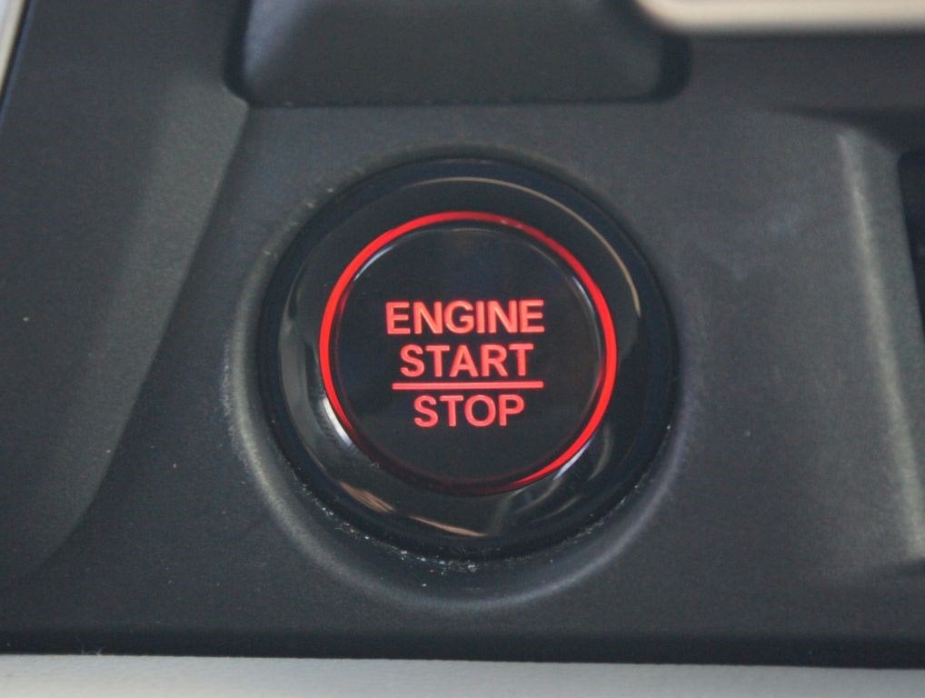 2023 Honda Pilot 2WD LX