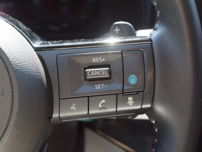 2025 Nissan Pathfinder Platinum FWD