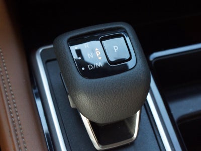 2025 Nissan Pathfinder Platinum FWD