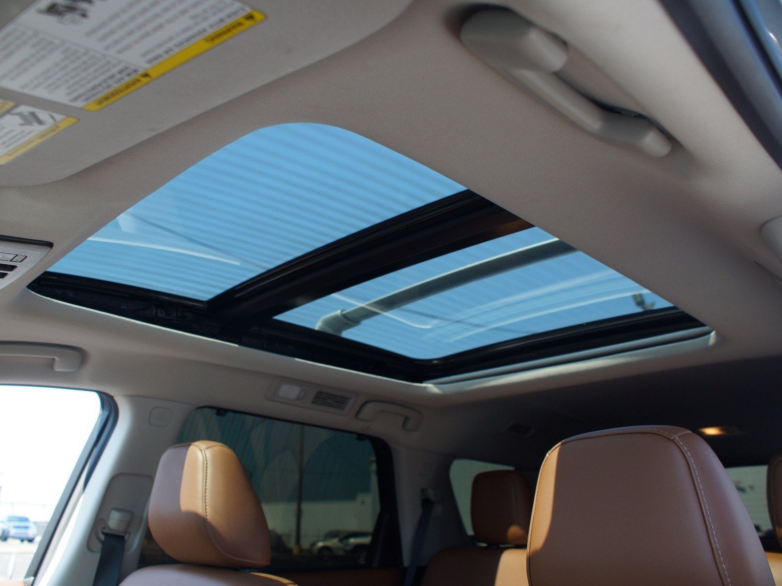 2025 Nissan Pathfinder Platinum FWD