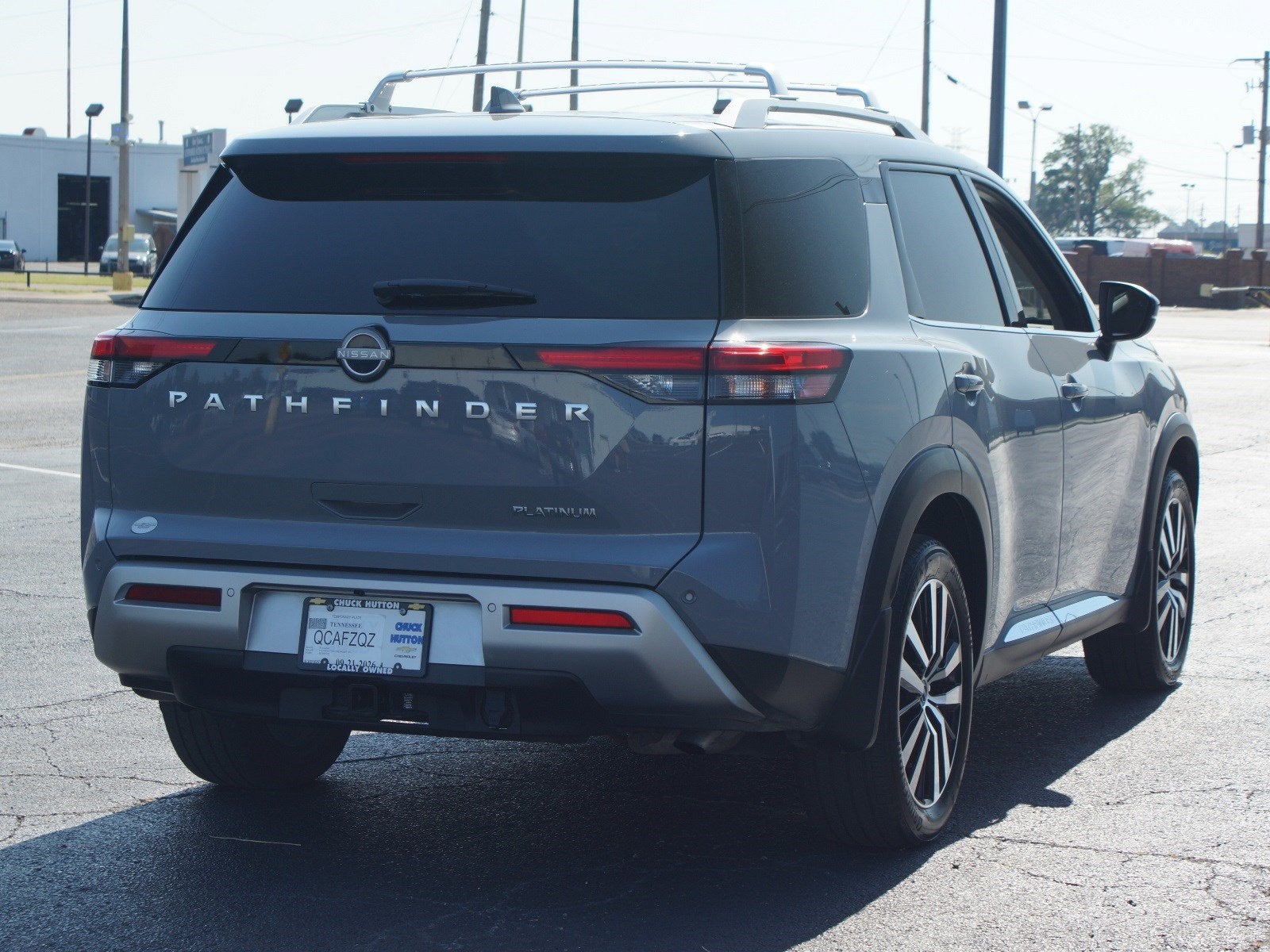2025 Nissan Pathfinder Platinum FWD