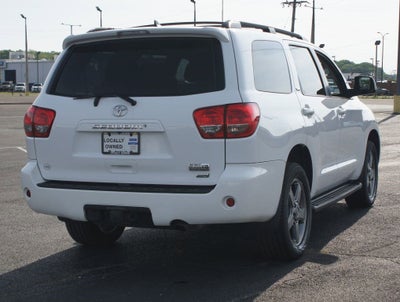 2017 Toyota Sequoia SR5