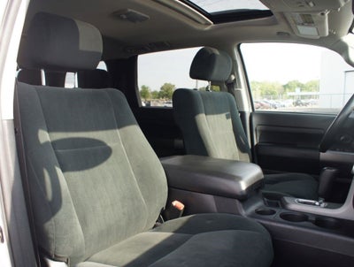 2017 Toyota Sequoia SR5