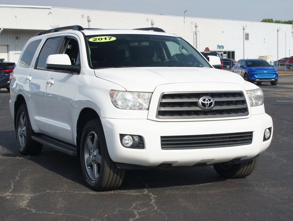 2017 Toyota Sequoia SR5