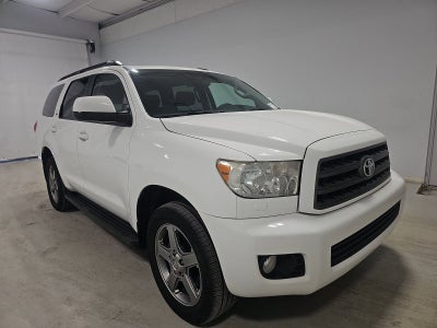 2017 Toyota Sequoia SR5