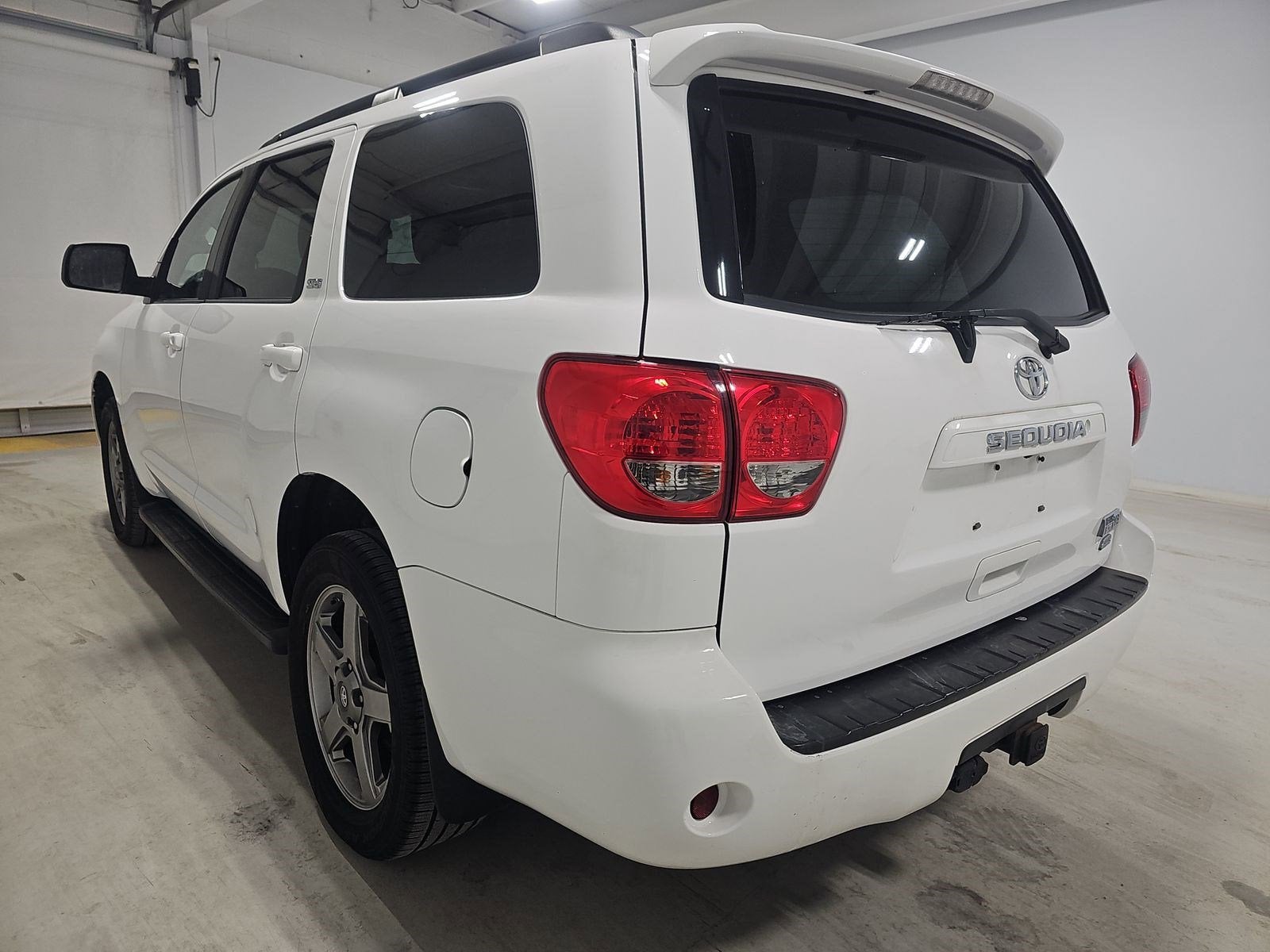 2017 Toyota Sequoia SR5